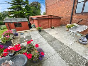 Photo 15- click for photo gallery